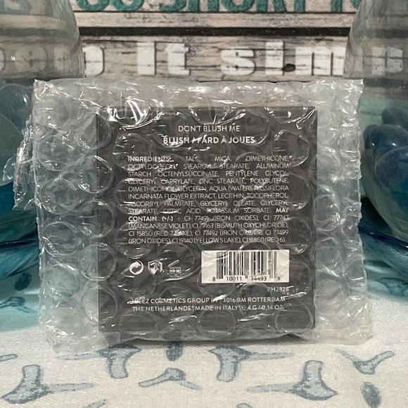 Teeez Cosmetics Suit of Armor Don’t Blush Me Blusher in Mauve - Picture 2 of 3